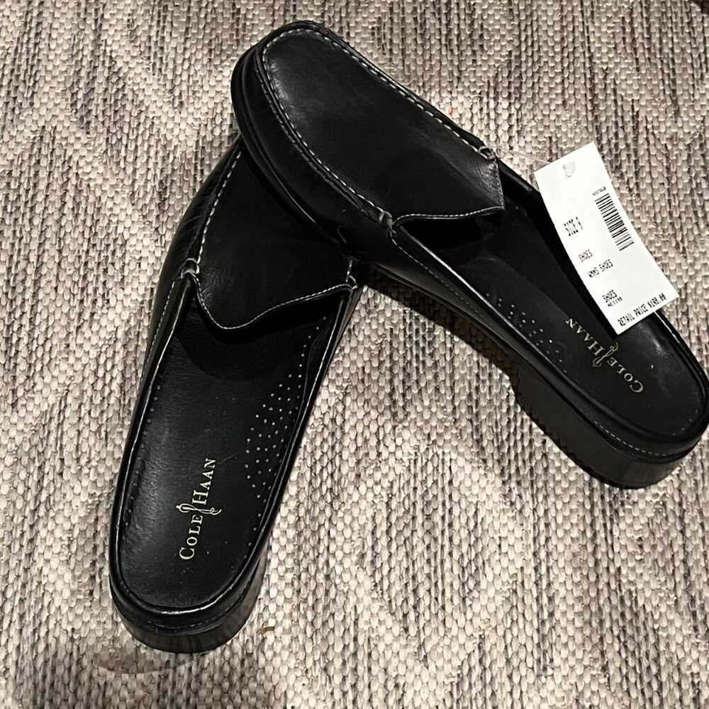 Cole Haan womens mule in BLACK. Brand New.